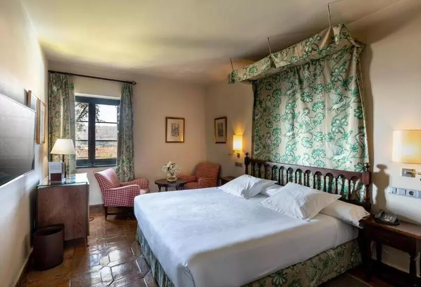 スーペリアールーム, Parador De Jarandilla De La Vera