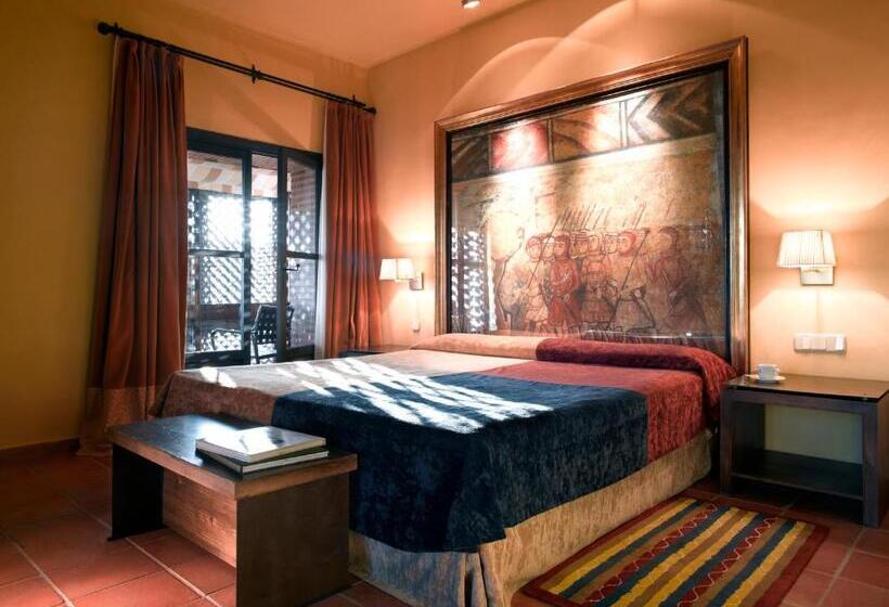 高级大房间, Parador De Trujillo