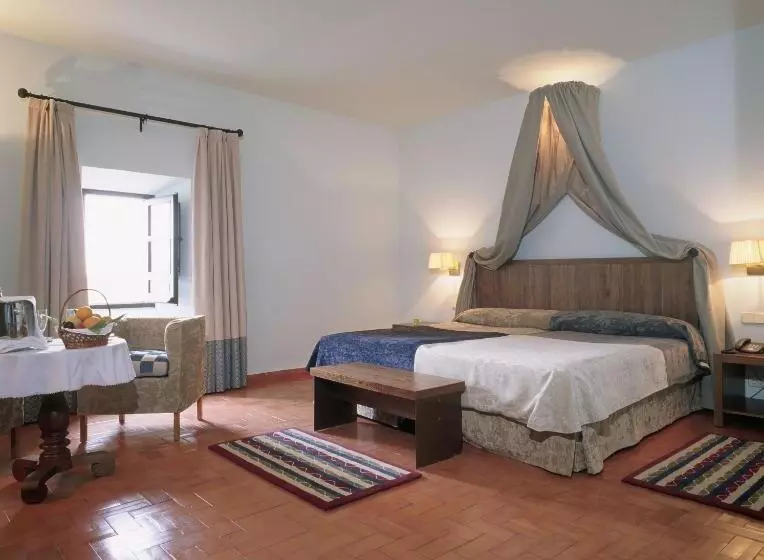 اتاق استاندارد, Parador De Trujillo