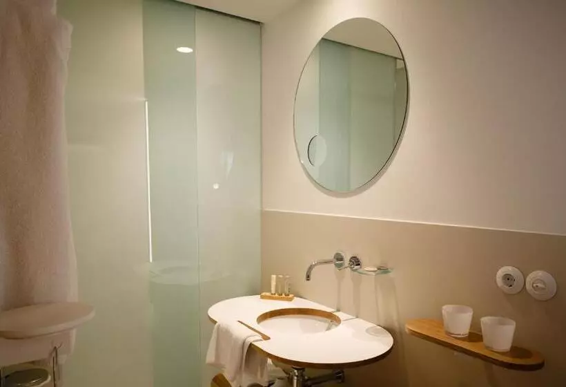 اتاق لوکس, Echaurren Relais & Châteaux