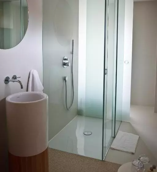 اتاق استاندارد, Echaurren Relais & Châteaux