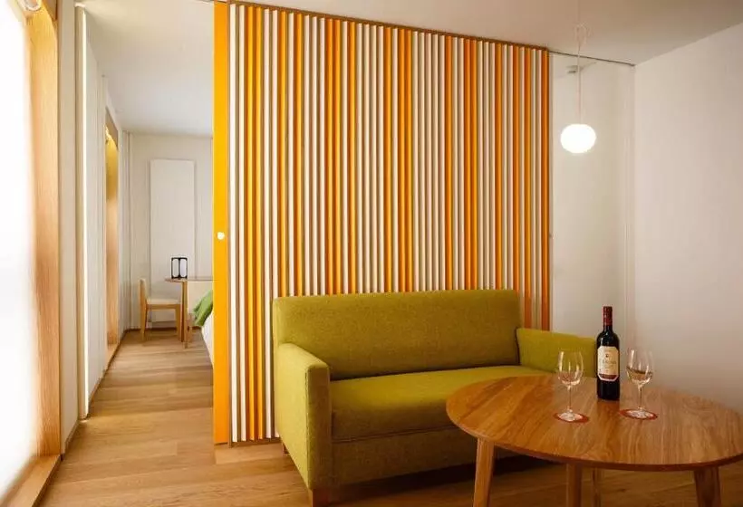 سوییت جونیور, Echaurren Relais & Châteaux