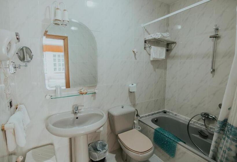 חדר סטנדרט, A Veiga