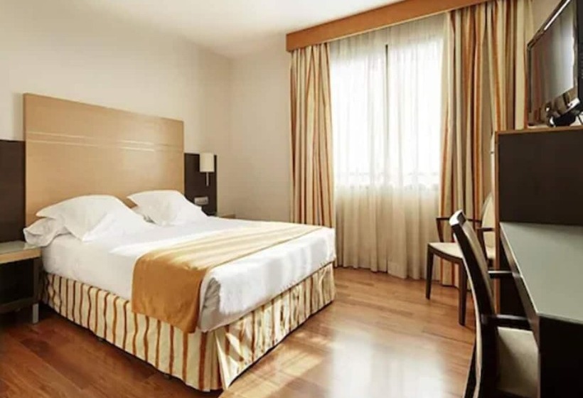 스탠다드 룸, Blanca De Navarra