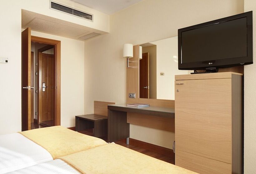 스탠다드 룸, Blanca De Navarra