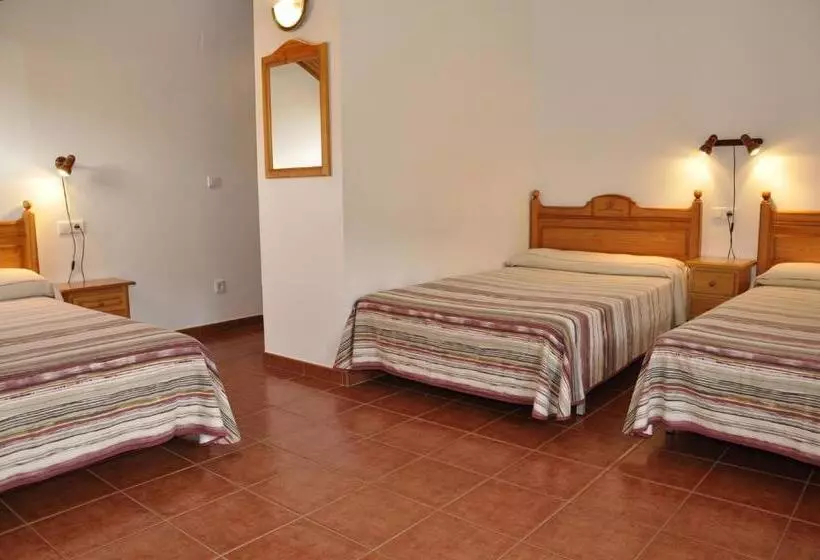 3-Bett-Standardzimmer, Castillo D Acher