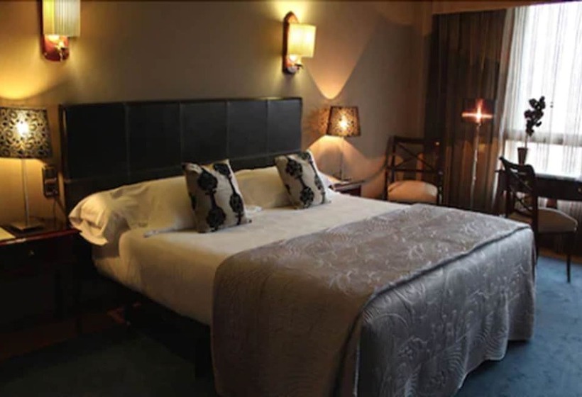 ジュニアスイート, Ciudad de Vigo