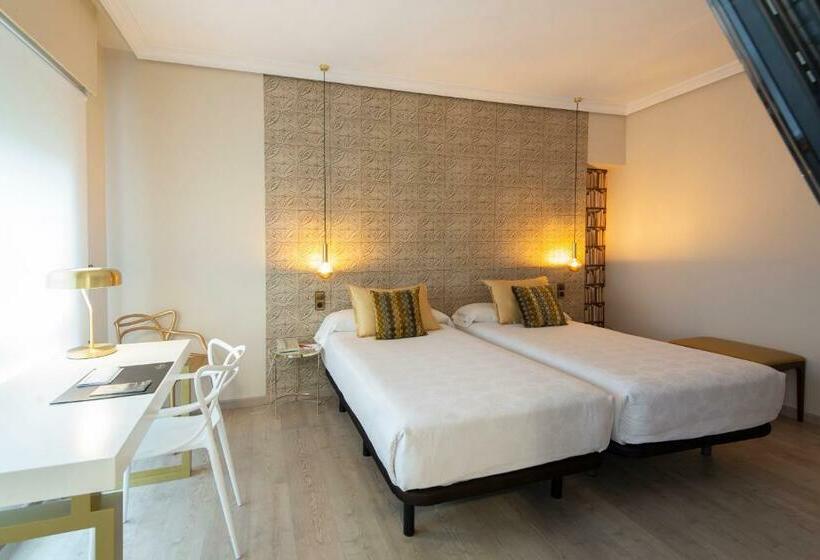 スーペリアールーム, Ciudad de Vigo