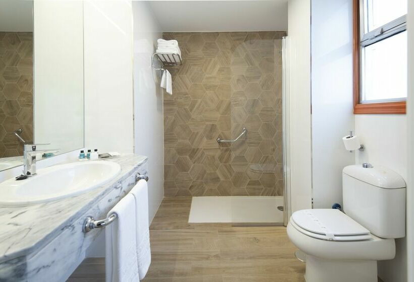 スーペリアールーム, Ciudad de Vigo