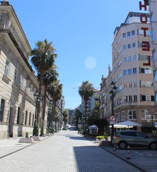 디럭스 룸, Ciudad de Vigo