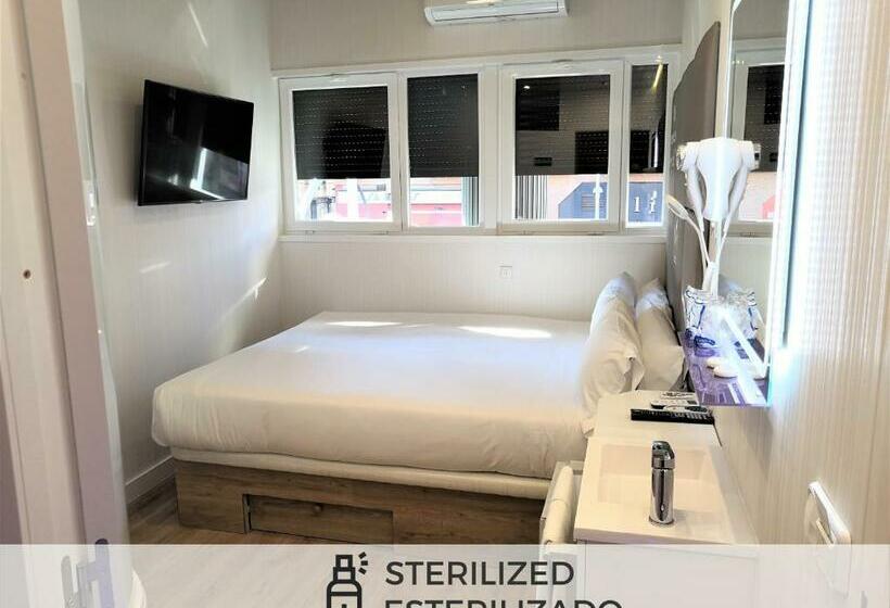 اتاق عادی, Erase Un