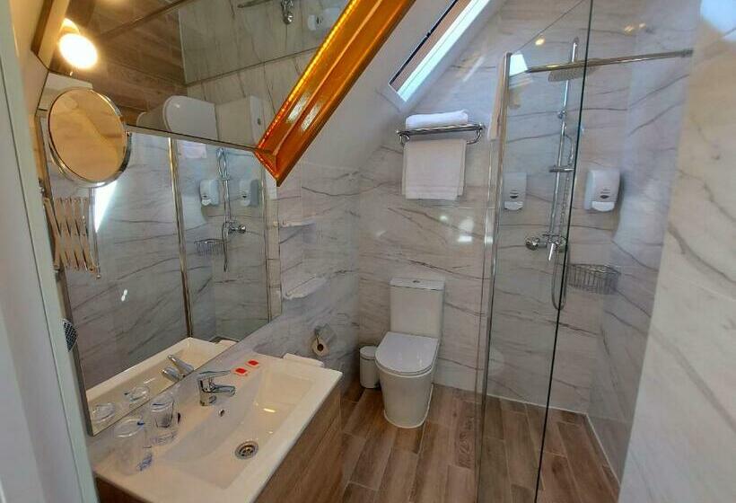 آپارتمان 1 خوابه, Erase Un