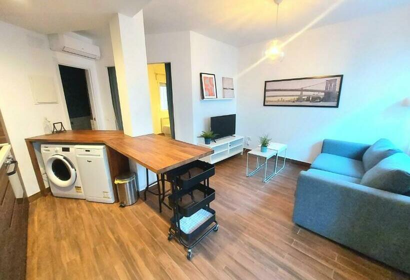 استودیوی استاندارد, Erase Un