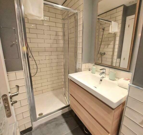 استودیوی استاندارد, Erase Un