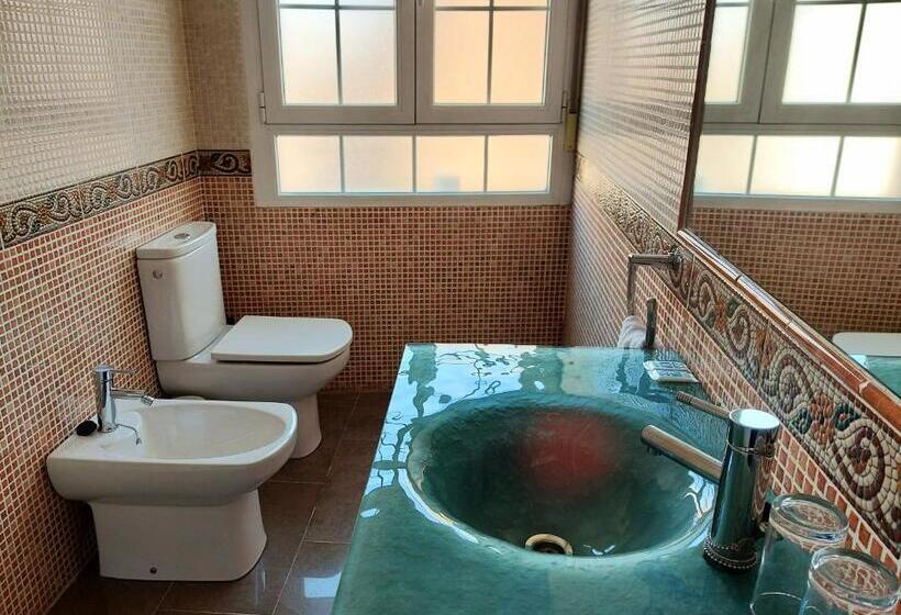 استودیوی استاندارد, Erase Un