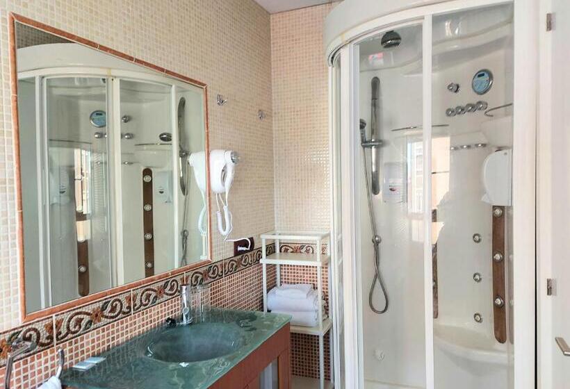 استودیوی استاندارد, Erase Un