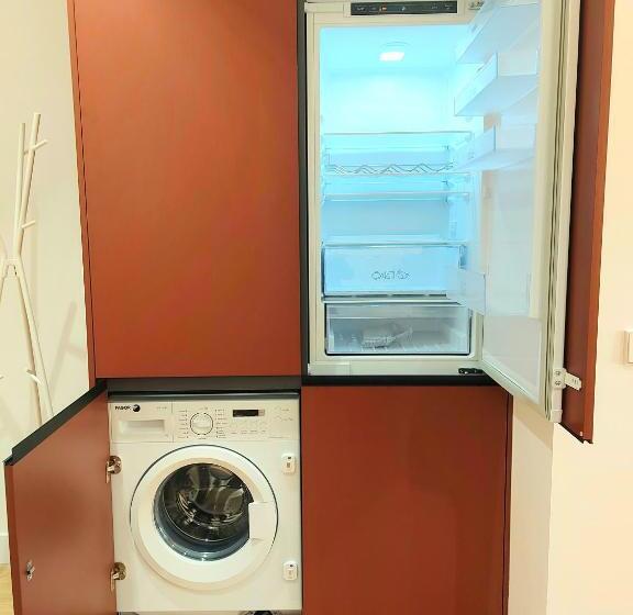 آپارتمان سوپریور 1 خوابه, Erase Un