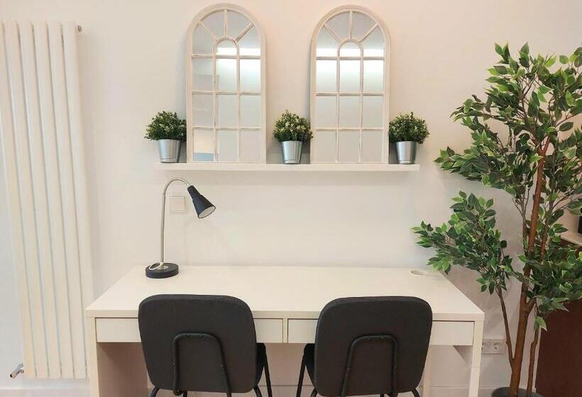 آپارتمان سوپریور 1 خوابه, Erase Un