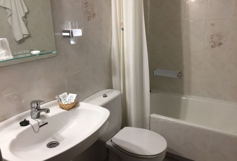 اتاق استاندارد سه نفره, Florida