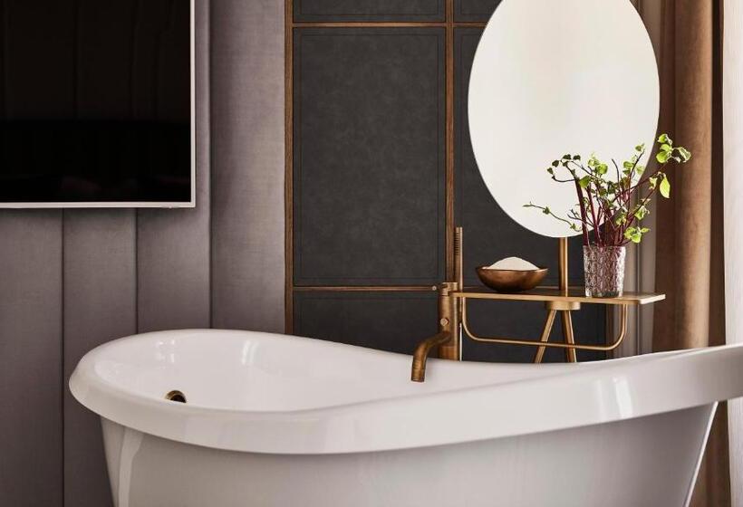 חדר דלוקס עם מרפסת, Gran Hotel Inglés, The Leading Hotels of The World