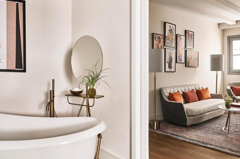 סוויטת ג'וניור, Gran Hotel Inglés, The Leading Hotels of The World