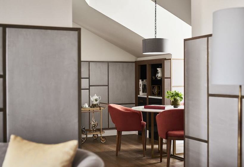 סוויטה נשיאותית, Gran Hotel Inglés, The Leading Hotels of The World