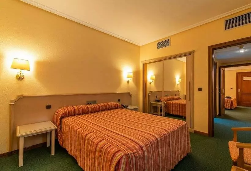 ファミリールーム, Hospedium Hotel Europa Centro