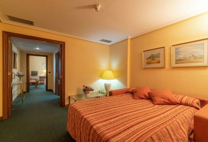 غرفة عائلية, Hospedium Hotel Europa Centro