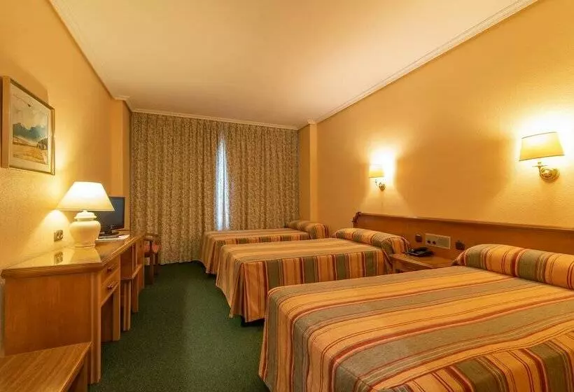 スタンダードトリプルルーム, Hospedium Hotel Europa Centro