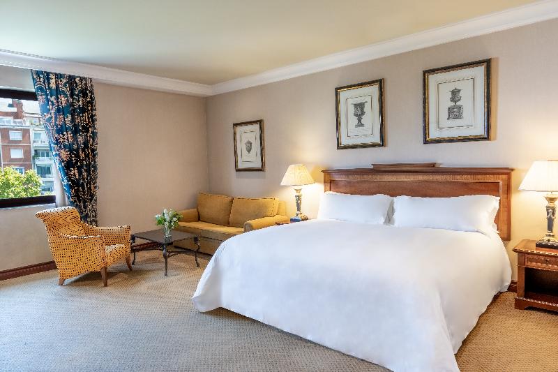 جناح جونيور كلوب, Intercontinental Madrid, An Ihg