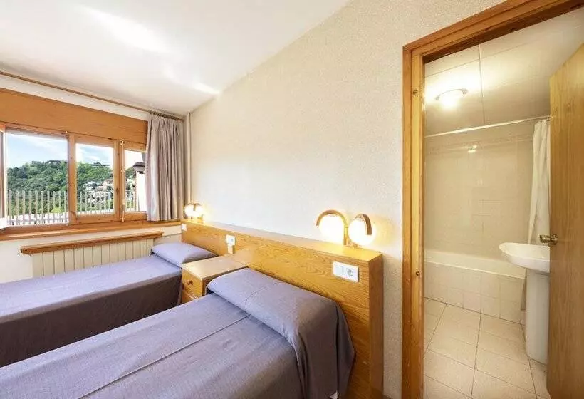 Standard Room, Restaurante La Glorieta