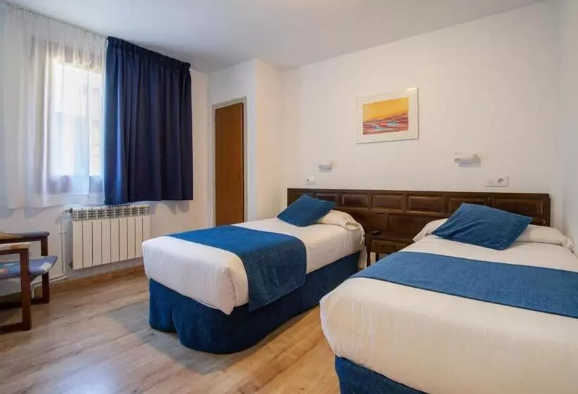 4 Bett Standardzimmer, Marxant