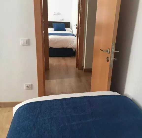 4 Bett Standardzimmer, Marxant