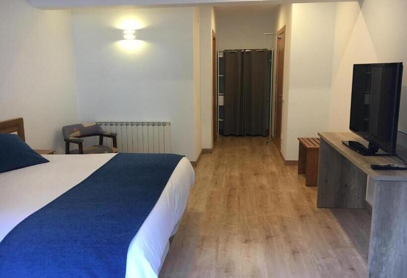 חדר סופריור עם טרסה, Marxant