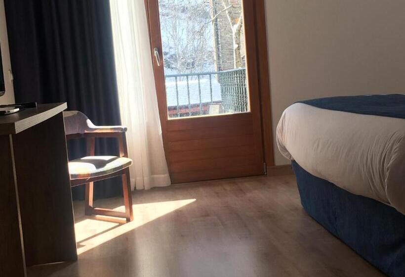 חדר סופריור עם טרסה, Marxant