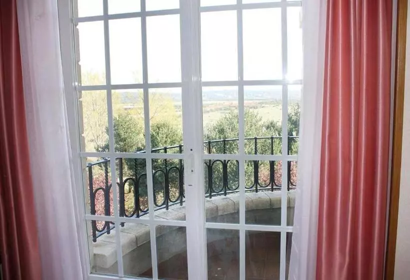 Quarto standart com varanda, Monterrey