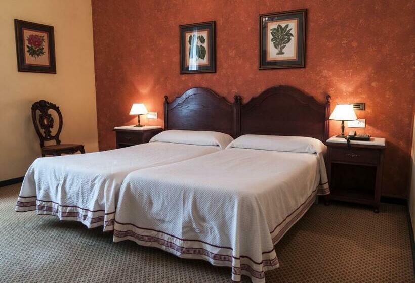 Номер Стандарт, Monumento Convento De San Benito