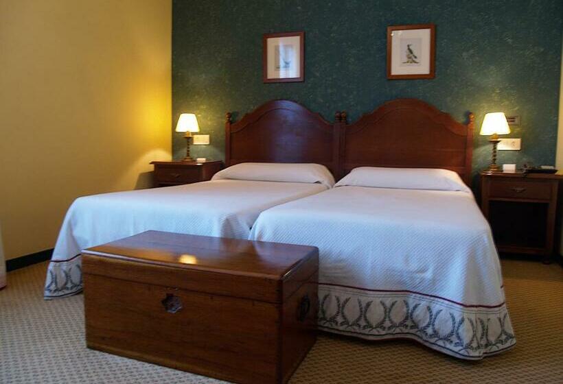 Номер Стандарт, Monumento Convento De San Benito