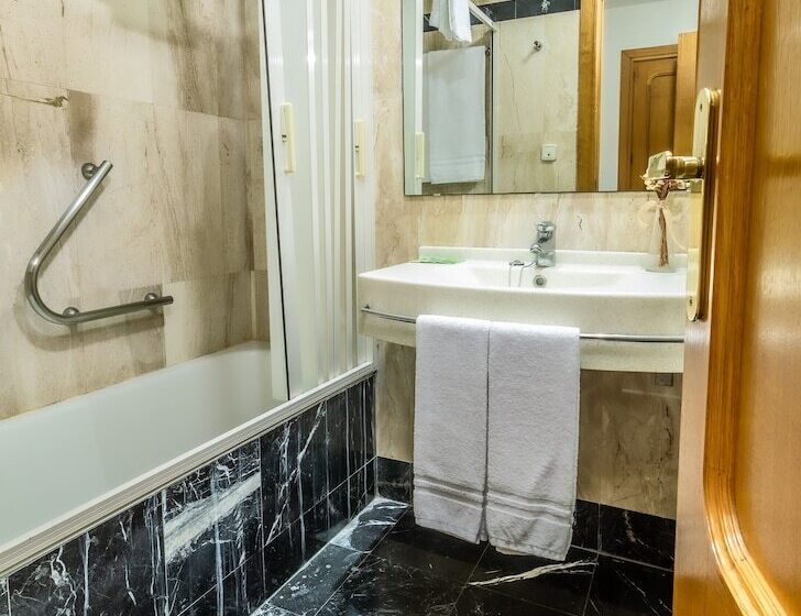 غرفة سوبيريور ثلاثية, Pacoche Murcia