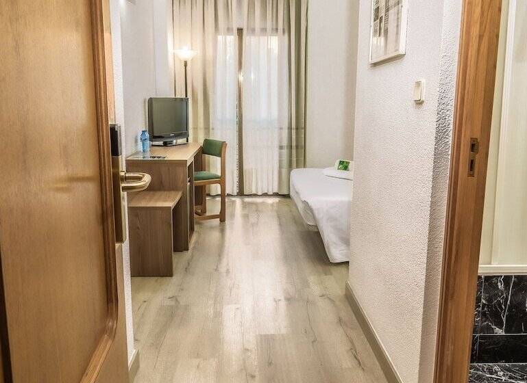 غرفة قياسية, Pacoche Murcia