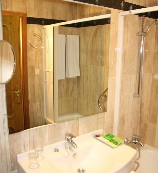 غرفة سوبيريور ثلاثية, Pacoche Murcia