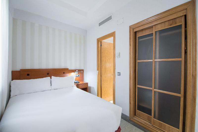 Номер Стандарт, Petit Palace Preciados