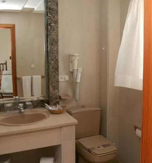 اتاق استاندارد, Pousada De Portomarín