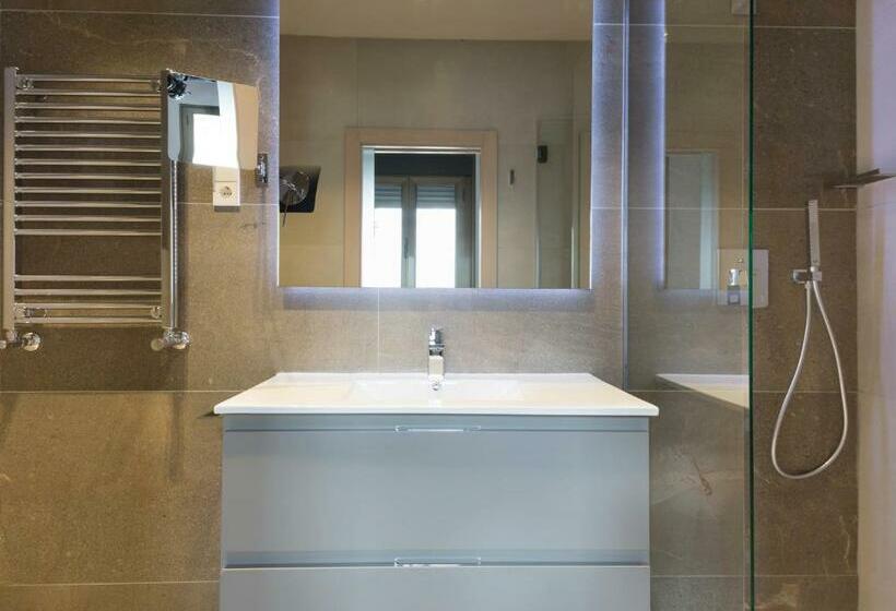 Apartament 1 Sypialnia z Tarasem, Regente