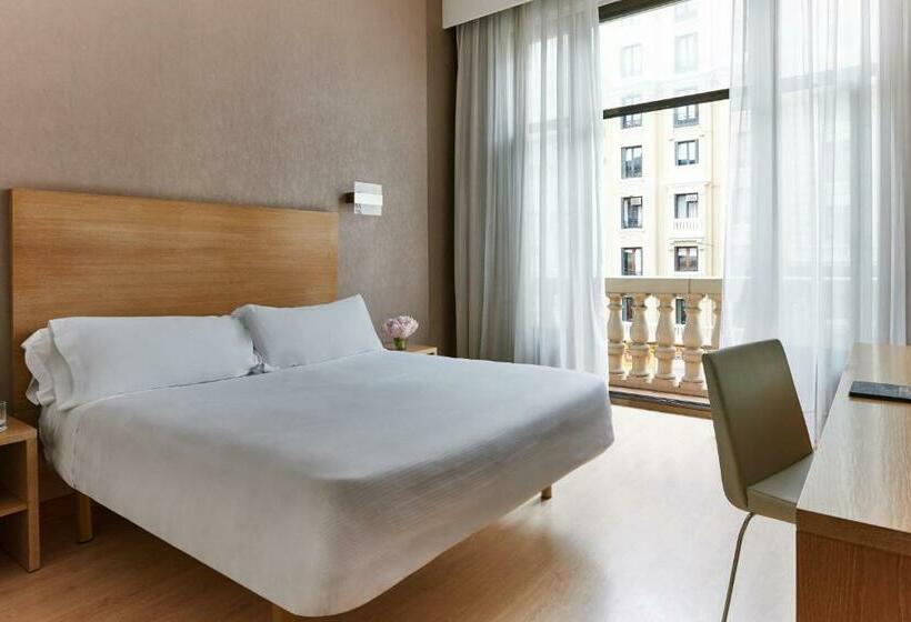 Pokój Standard z Widokiem, Regente