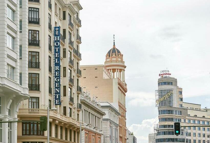 Pokój Standard z Widokiem, Regente