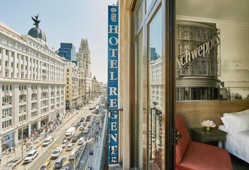 Pokój Standard Trzyosobowy, Regente