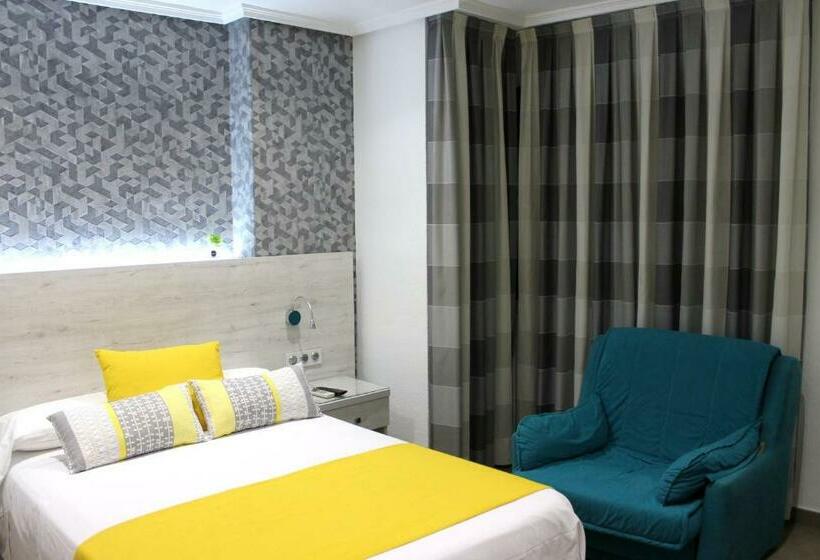 غرفة قياسية, Restaurante Santos