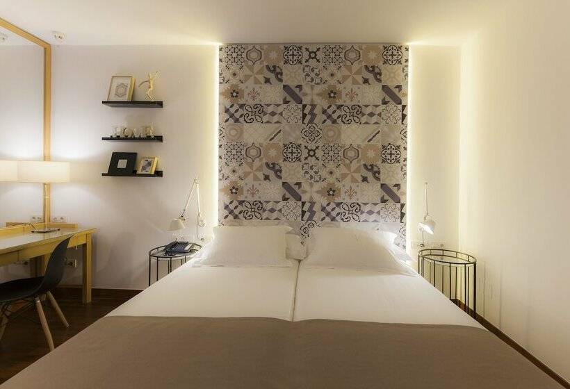 Quarto Estandar, Vincci Soma