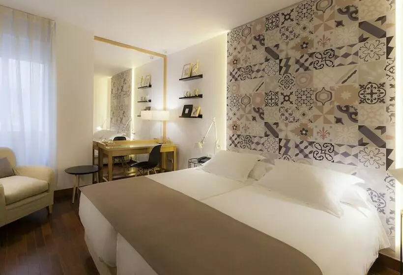 3-Bett-Standardzimmer, Vincci Soma